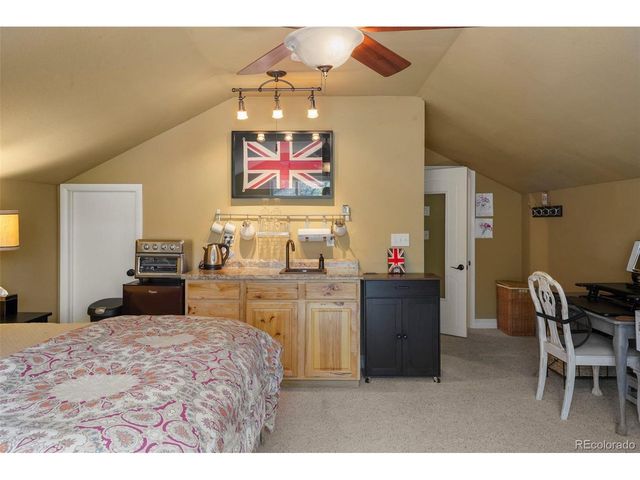 1660 Mesa Ave, Colorado Springs, CO 80906