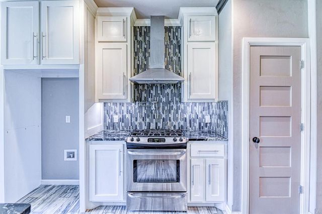 300 Bailey Street, Blanchard, OK 73010