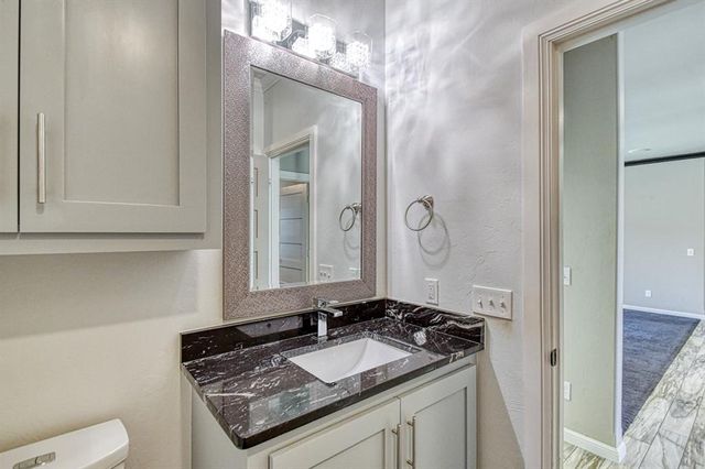 300 Bailey Street, Blanchard, OK 73010