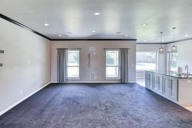 300 Bailey Street, Blanchard, OK 73010