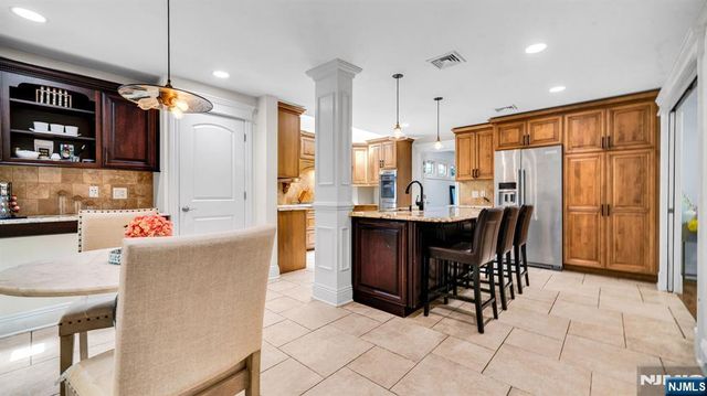 26 Devonshire Road, Cresskill, NJ 07626