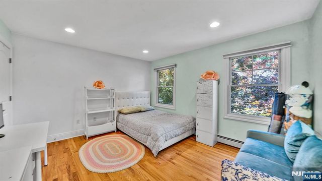 26 Devonshire Road, Cresskill, NJ 07626