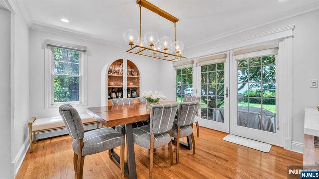 26 Devonshire Road, Cresskill, NJ 07626