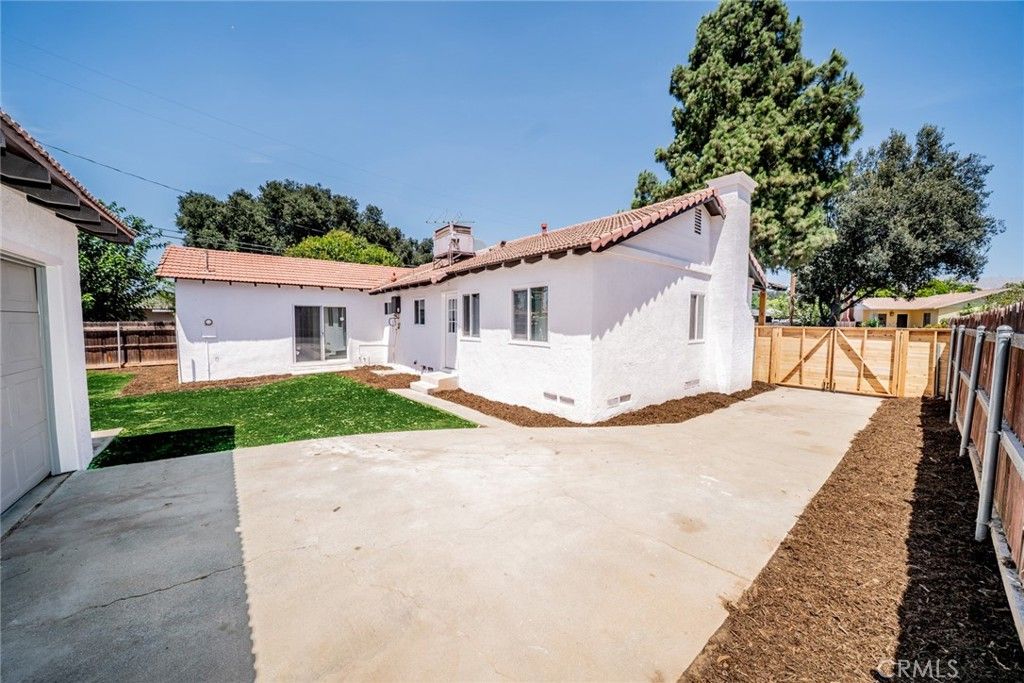 Image 30 of property listing at 2586 Prospect Avenue, Riverside, CA 92507