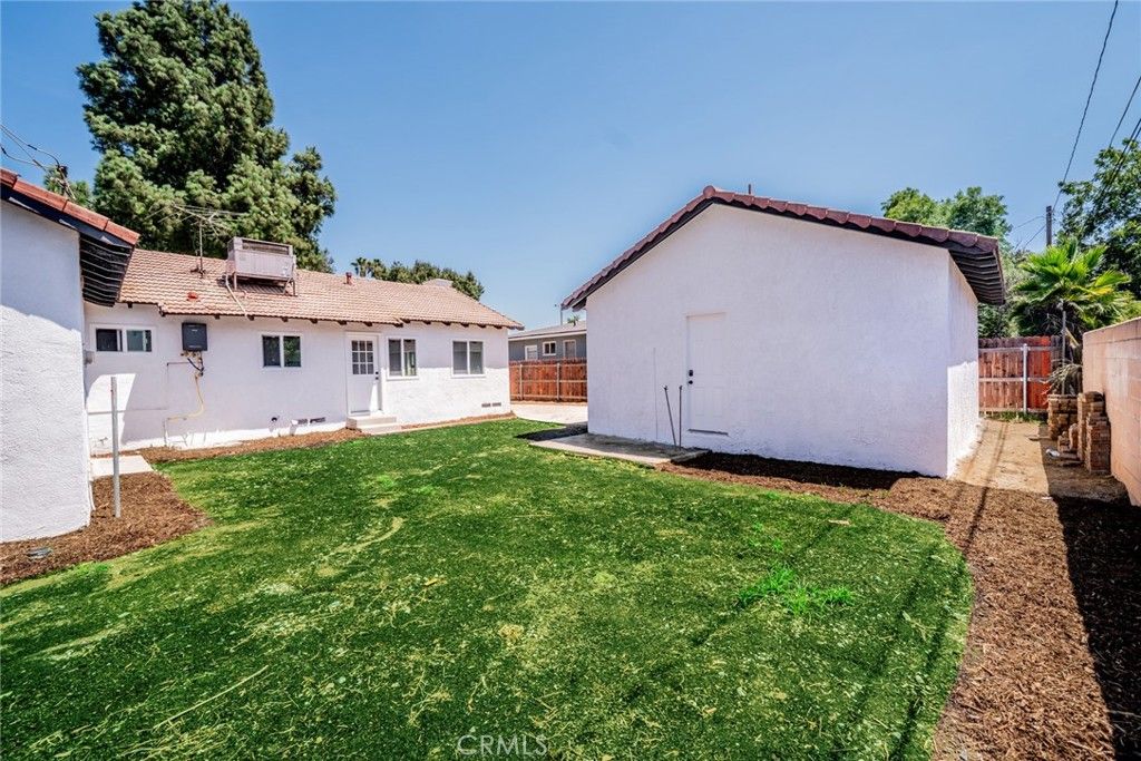 Image 32 of property listing at 2586 Prospect Avenue, Riverside, CA 92507