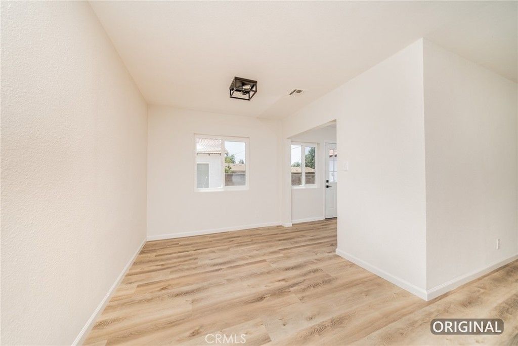 Image 9 of property listing at 2586 Prospect Avenue, Riverside, CA 92507