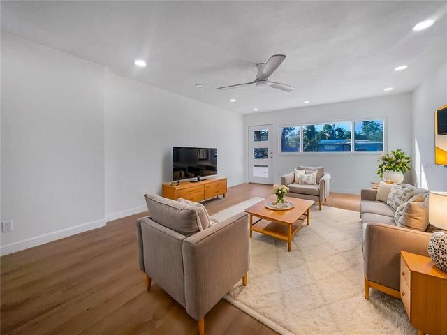 6015 OLIVE AVENUE, Sarasota, FL 34231