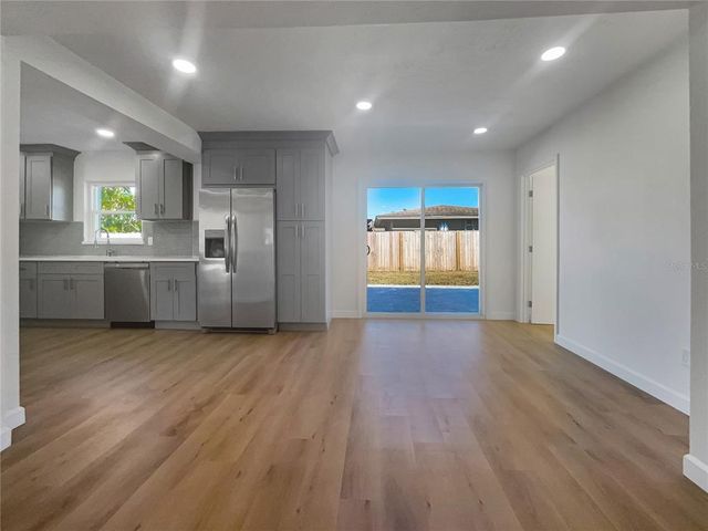 6015 OLIVE AVENUE, Sarasota, FL 34231