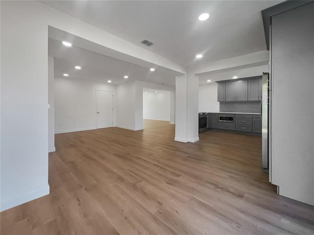 6015 OLIVE AVENUE, Sarasota, FL 34231