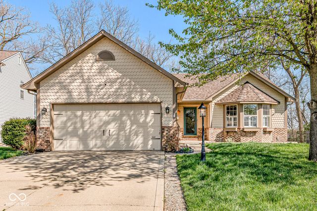 855 Pioneer Woods Drive, Indianapolis, IN 46224