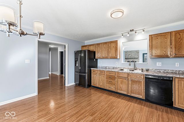 855 Pioneer Woods Drive, Indianapolis, IN 46224