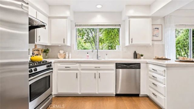 432 S Oak Knoll Avenue 4, Pasadena, CA 91101
