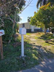 3044 SE Camino Avenue, Stuart, FL 34997