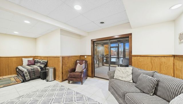 244 Arlington Ct, Eddyville, KY 42038