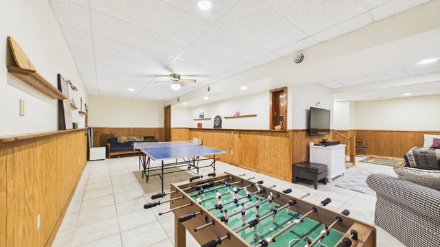 244 Arlington Ct, Eddyville, KY 42038