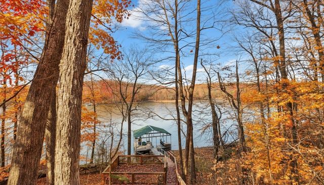 244 Arlington Ct, Eddyville, KY 42038