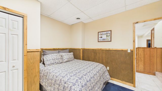 244 Arlington Ct, Eddyville, KY 42038