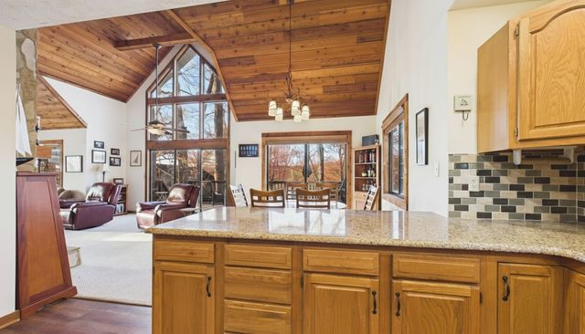 244 Arlington Ct, Eddyville, KY 42038