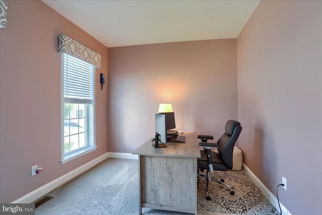 3114 EGRETON RD, Mechanicsburg, PA 17055