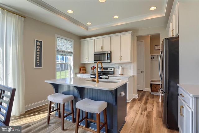 3114 EGRETON RD, Mechanicsburg, PA 17055