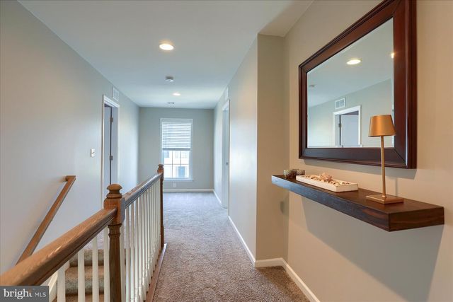 3114 EGRETON RD, Mechanicsburg, PA 17055
