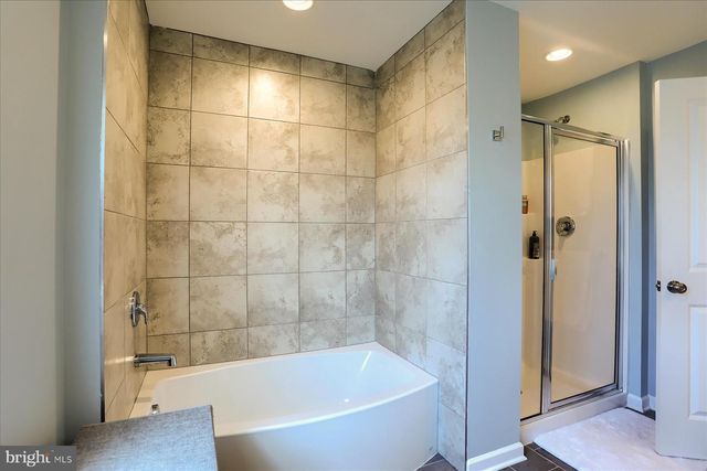 3114 EGRETON RD, Mechanicsburg, PA 17055