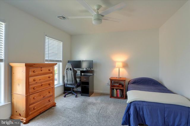 3114 EGRETON RD, Mechanicsburg, PA 17055
