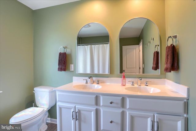 3114 EGRETON RD, Mechanicsburg, PA 17055