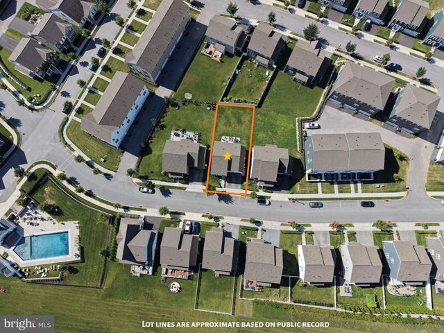 3114 EGRETON RD, Mechanicsburg, PA 17055