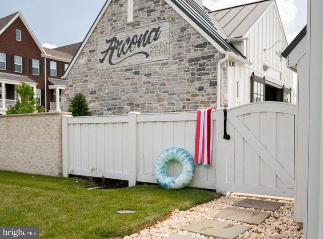 3114 EGRETON RD, Mechanicsburg, PA 17055