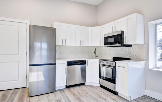 292 Main Street 215, Nyack, NY 10960