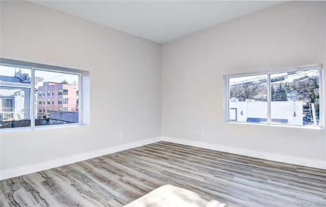 292 Main Street 215, Nyack, NY 10960