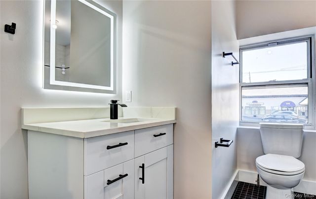 292 Main Street 215, Nyack, NY 10960