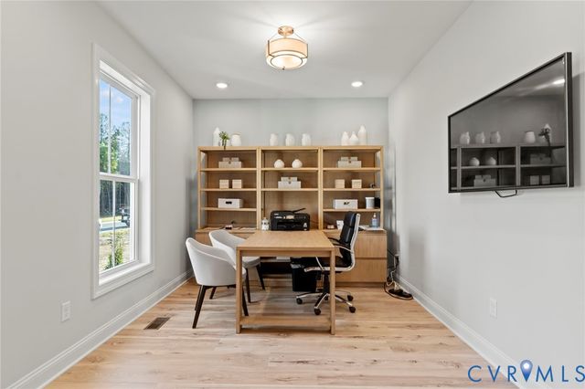 5103 Grasston Dr, Quinton, VA 23141