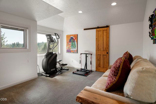 1187 NW Promontory Drive, Bend, OR 97703
