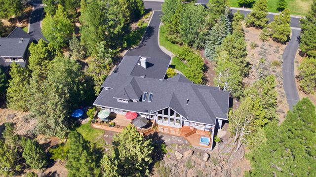 1187 NW Promontory Drive, Bend, OR 97703