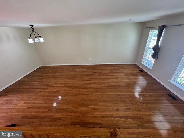 6007 ROSE BAY DR, District Heights, MD 20747