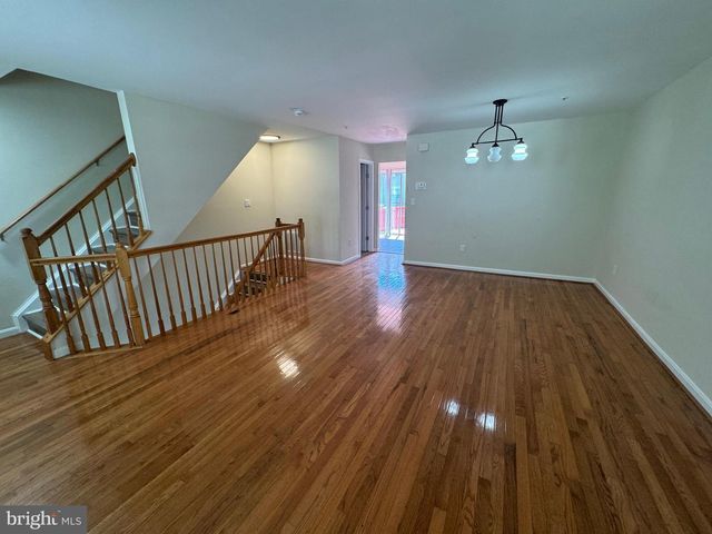 6007 ROSE BAY DR, District Heights, MD 20747