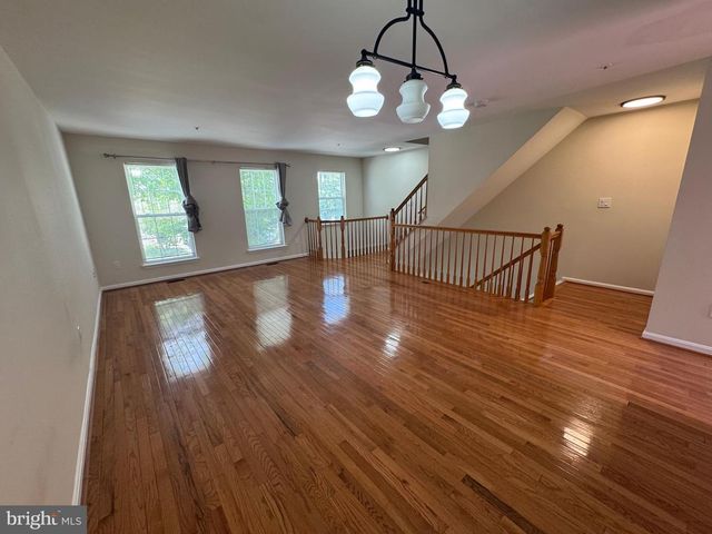 6007 ROSE BAY DR, District Heights, MD 20747