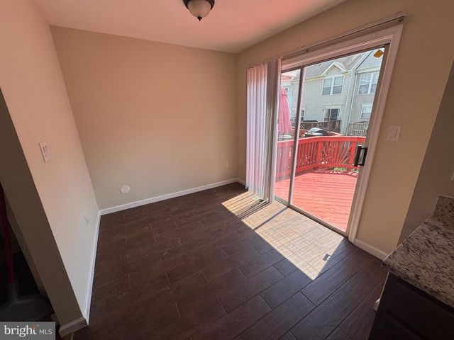 6007 ROSE BAY DR, District Heights, MD 20747