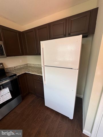 6007 ROSE BAY DR, District Heights, MD 20747