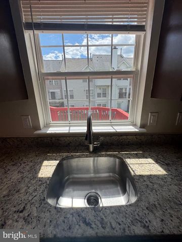 6007 ROSE BAY DR, District Heights, MD 20747
