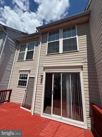 6007 ROSE BAY DR, District Heights, MD 20747