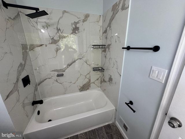 6007 ROSE BAY DR, District Heights, MD 20747
