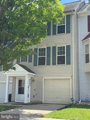 6007 ROSE BAY DR, District Heights, MD 20747