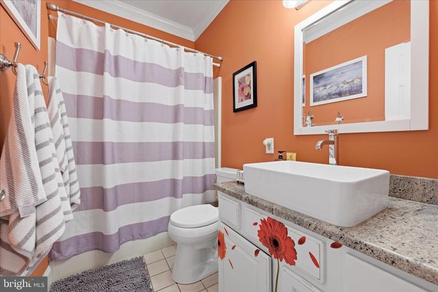 3017 SARATOGA DR, Winchester, VA 22601