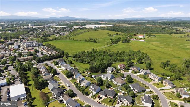 3017 SARATOGA DR, Winchester, VA 22601
