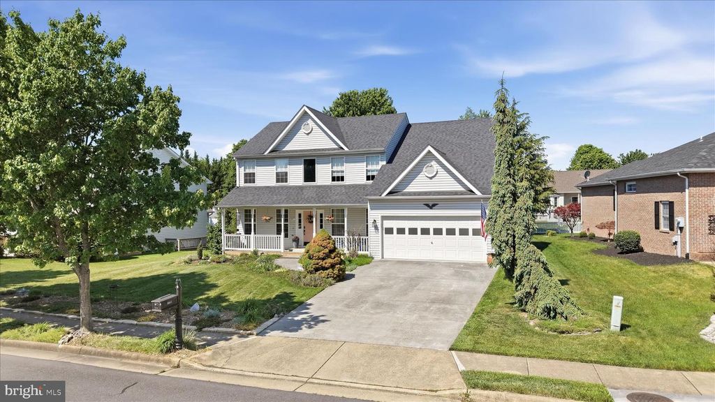 3017 SARATOGA DR, Winchester, VA 22601