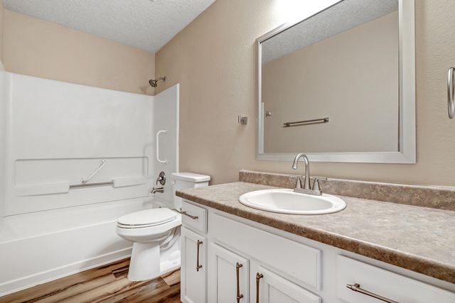 3774 Cattle Drive NE, Rio Rancho, NM 87144