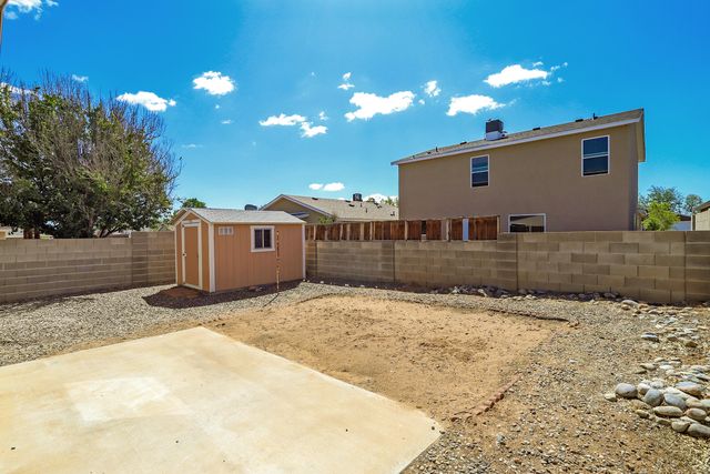 3774 Cattle Drive NE, Rio Rancho, NM 87144